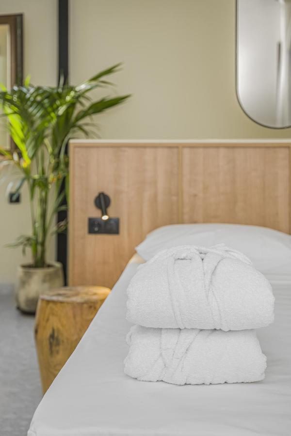 Achatis Suites Херсониссос Экстерьер фото
