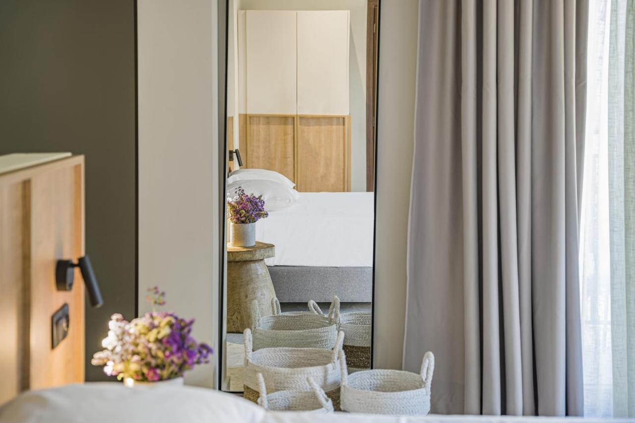 Achatis Suites Херсониссос Экстерьер фото