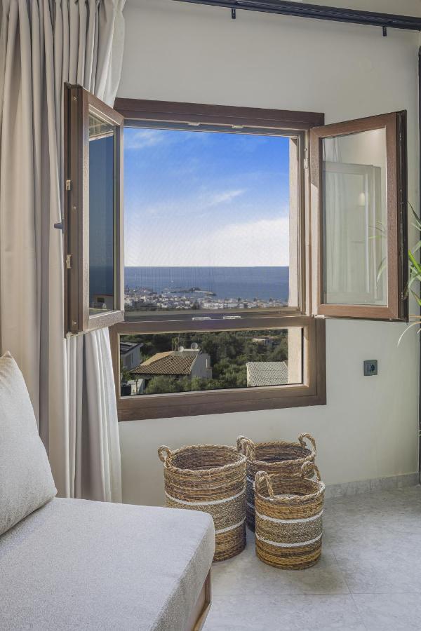 Achatis Suites Херсониссос Экстерьер фото