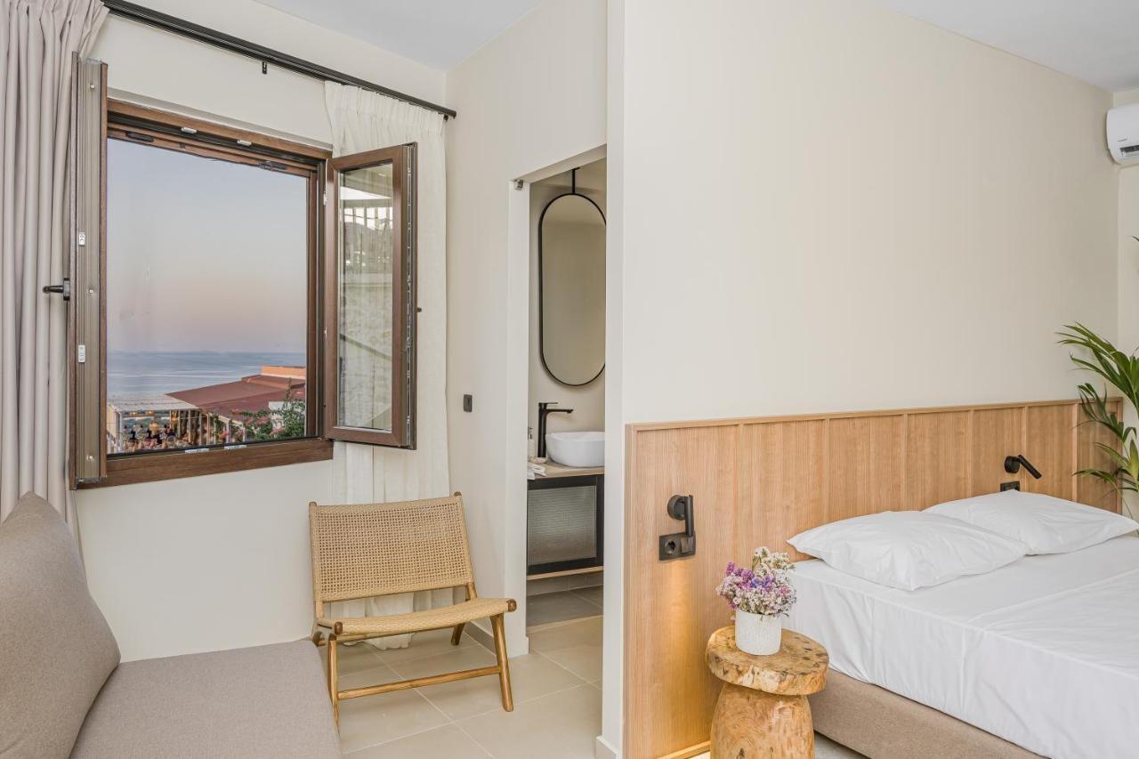 Achatis Suites Херсониссос Экстерьер фото